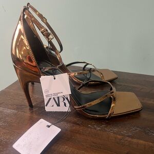 Zara Women's Gold Strappy Heels